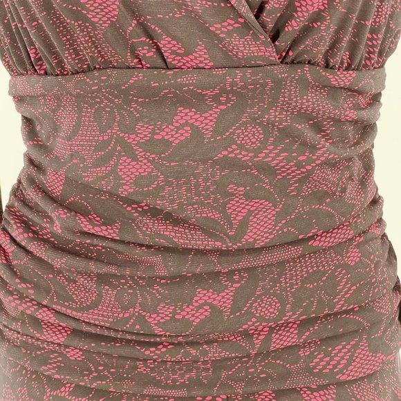 NWT Shape FX Dress S Pink Black Lace Ruched Fit Flare 3/4 Sleeve Built in Girdle - Picture 4 of 12